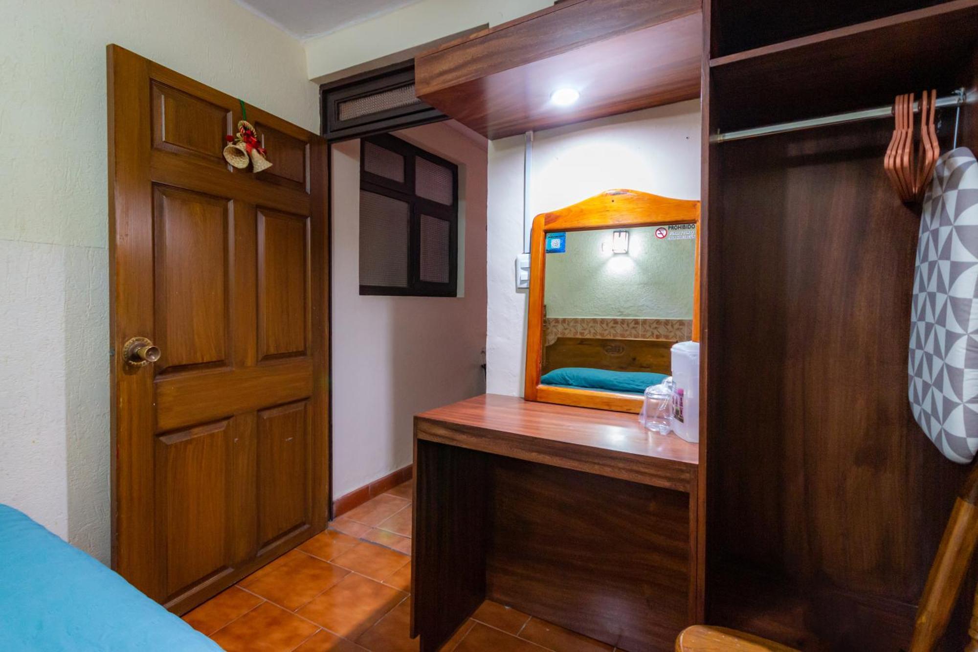 Hotel El Carmen, モレリア エクステリア 写真